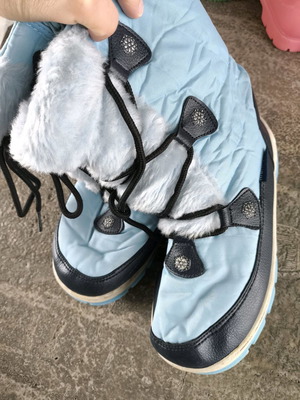 Children's winter boots new, size 33, blue