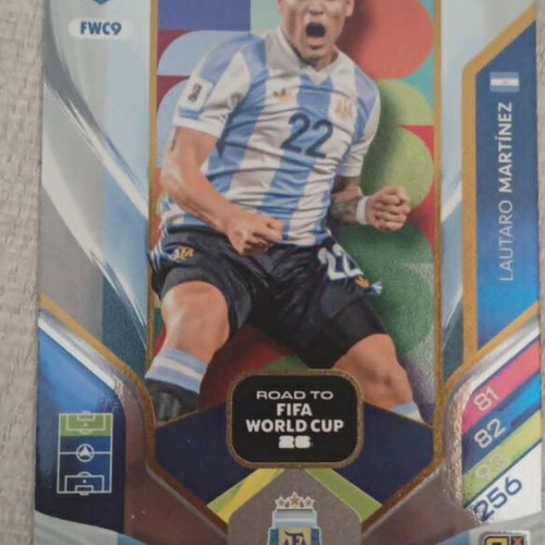 Lautaro Martinez FWC9 FIFA Adrenalyn 2026 card like new