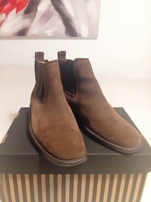 Clarks Chelsea ανδρικά δερμάτινα μποτάκια μεταχειρισμένα, καφέ, νούμερο 42