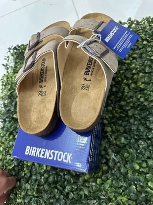 Birkenstock γυναικείες παντόφλες νέες, σε διάφορα χρώματα και νούμερα 40-41