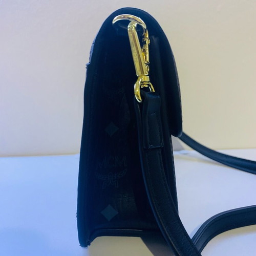 MCM women's shoulder bag black like new