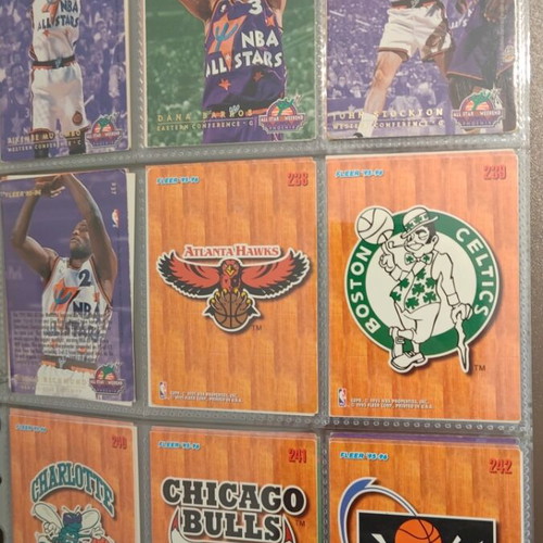 NBA Fleer Upper Deck 1995-1996 Album used, complete collection with binder