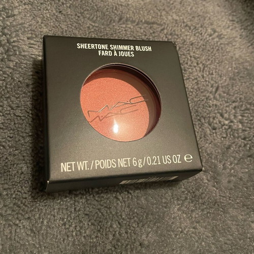 MAC Sheertone Shimmer Blush Peachykeen new