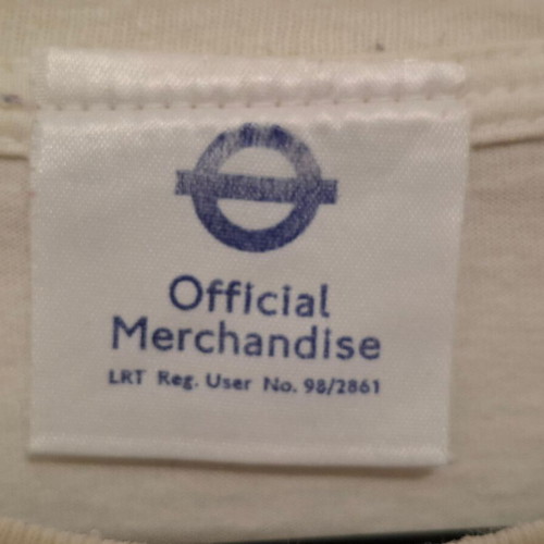 Tshirt London Underground collectible used, size large, white cotton