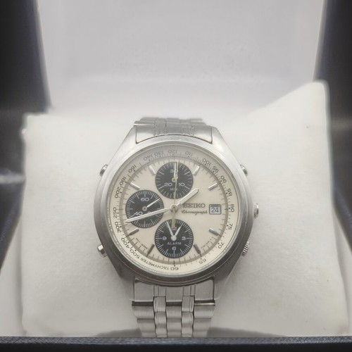 Seiko 7T32-7C60 "Panda" Alarm Chronograph watch, vintage 1996
