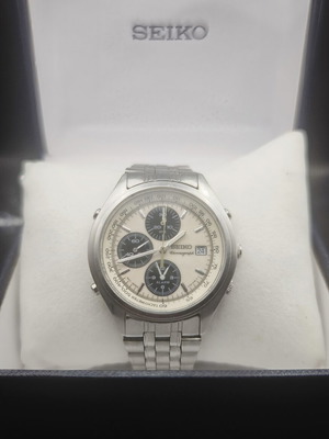 Seiko 7T32-7C60 "Panda" Alarm Chronograph watch, vintage 1996