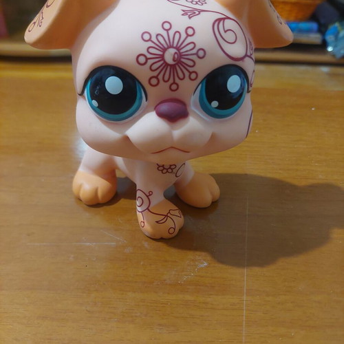 LPS figure collectible toy