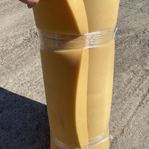 Foam like new, approx 77cm wide 6cm thick 180cm long