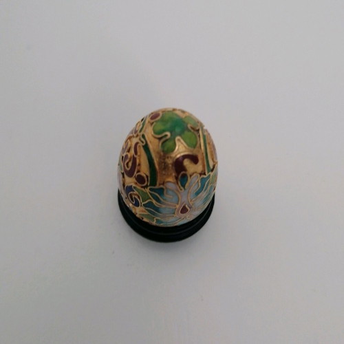 Cloisonné egg like new decorative with brass and enamel