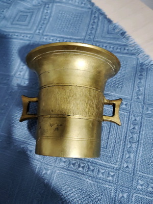 Antique rare brass mortar like new, very heavy