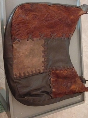 Leather bag with fur brown shoulder like new