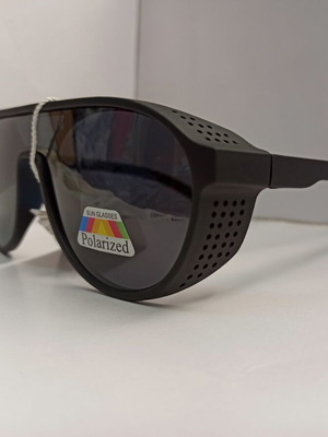 Men's polarized mask sunglasses new, black