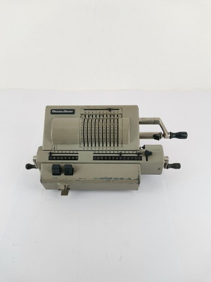 Original Odhner calculator used, functional