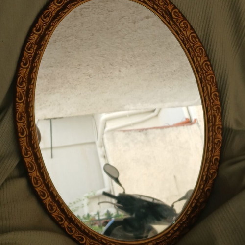 Oval mirror 0.55x0.40 m