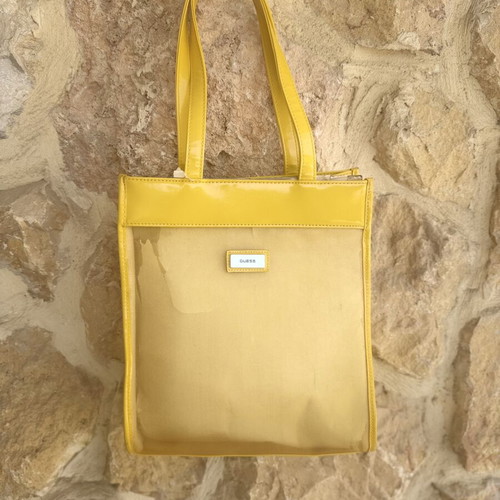 Guess Shoulder Bag yellow, like new, transparent with tulle and patent details