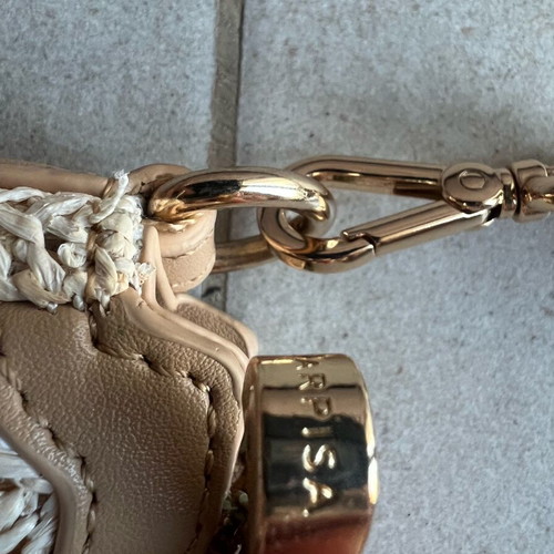 Carpisa straw shoulder bag like new, beige