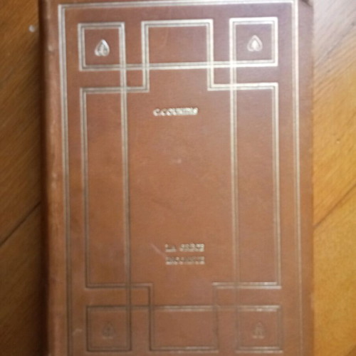 La Grece Inconnue book like new, French, hardcover