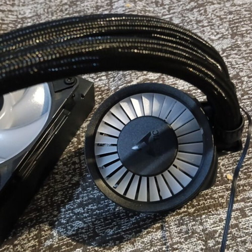 Arctic Liquid Freezer III Pro liquid cooler