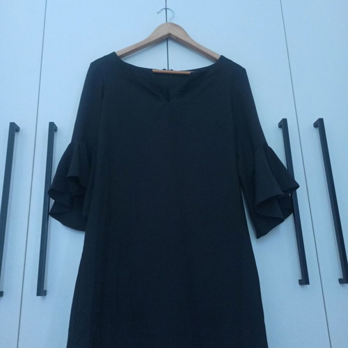 Mini black dress like new, bell sleeves 3/4 with ruffles