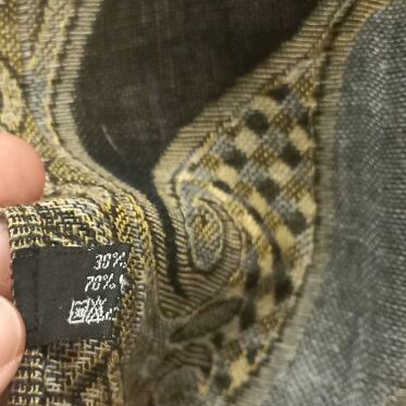 Large luxury winter scarf like new, 30% silk, 70% wool