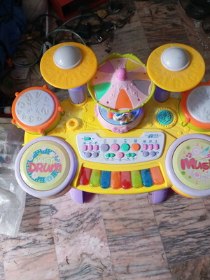 Children's piano used with rechargeable battery