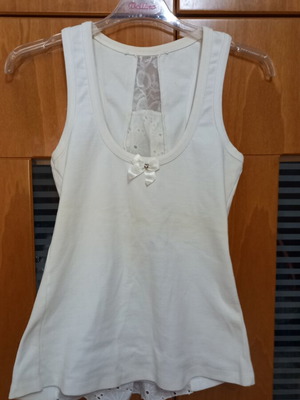Paranoia cotton t-shirt with lace and rhinestones, like new, size M