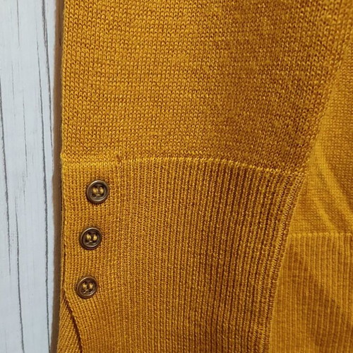 Basic women's blouse used, small size, yellow
