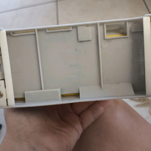 Matchbox garage used, manual car lift
