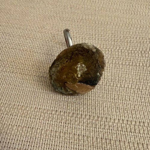 Handmade ring like new, adjustable size, yellow gold color