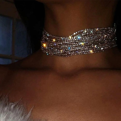 Choker gold plated with strass, like new