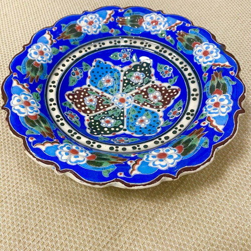 Kutahya plates collectible, handmade, set of 3 pieces
