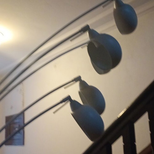 Floor lamp like new with five adjustable white arms and marble base