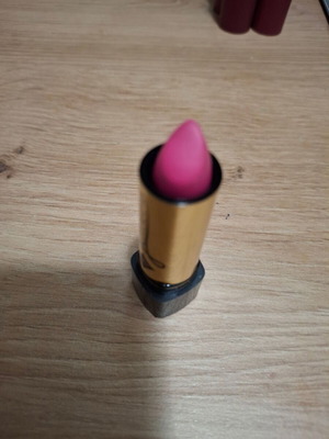 Jordana lipstick Poppy Pink fuchsia like new