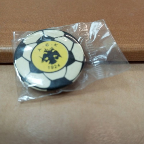 AEK collectible badge new, diameter 3 cm