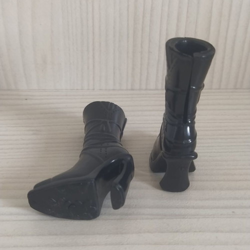 My Scene doll shoes new from 2000s