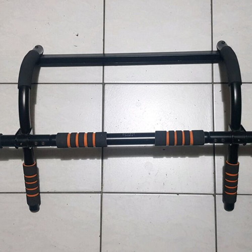 Crivit Pull-Up Bar like new