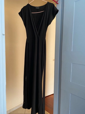Black dress size S/M