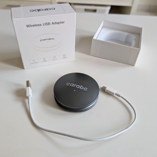 Wireless CarPlay Adapter like new for iOS