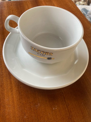 Jacobs set with large cup and luxury plate like new