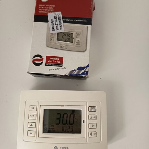Olympia digital room thermostat like new