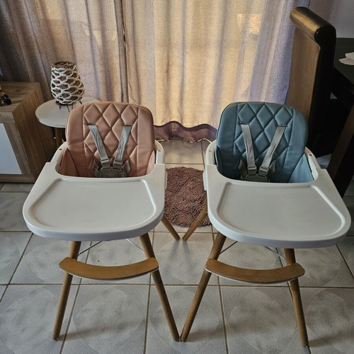 Minimalist baby high chairs, set of 2