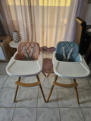 Minimalist baby high chairs, set of 2