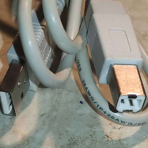 USB - USB B cable like new