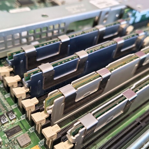 HPE Proliant DL360 G5 server used in excellent condition