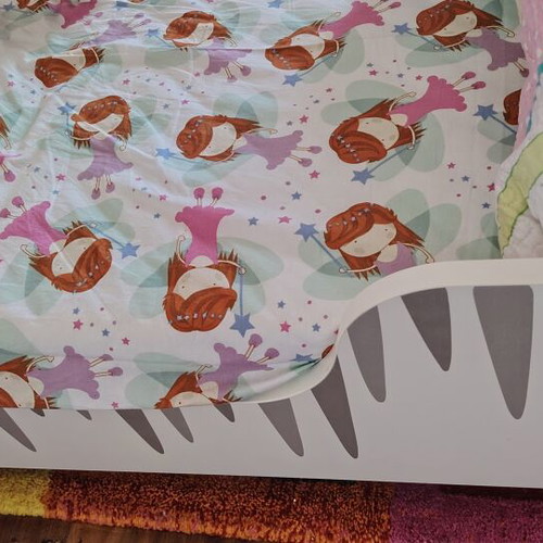 Children's Bed "Cat" Like New for Girls Up to 9 Years with Anatomical Mattress
