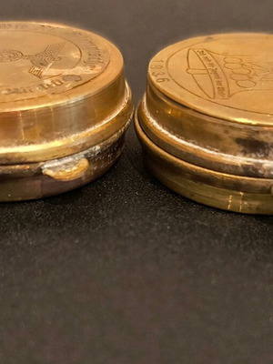 Калъфи за компас от 1936 Олимпийски игри употребявани, комплект от 2