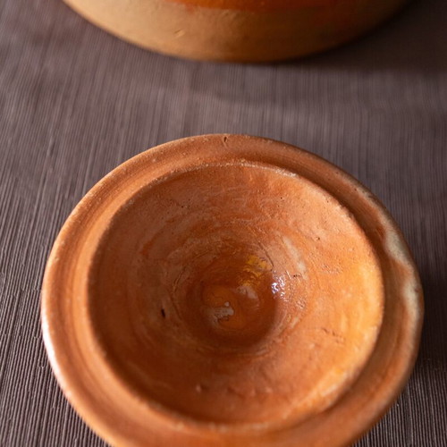 Ceramic pot like new, handmade