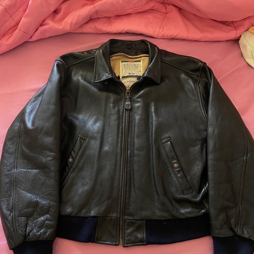 Levi’s leather bomber jacket like new, black, size M