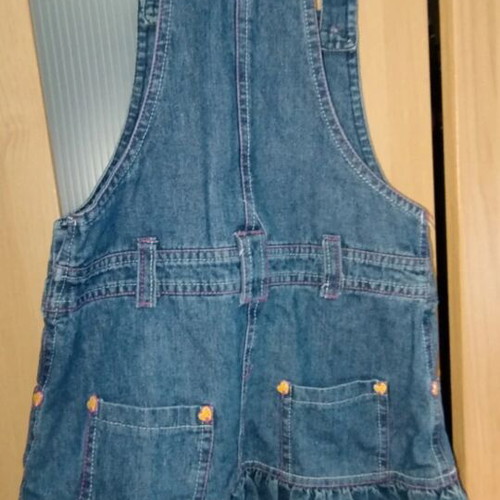 Baby dresses used, sizes 18 to 36 months