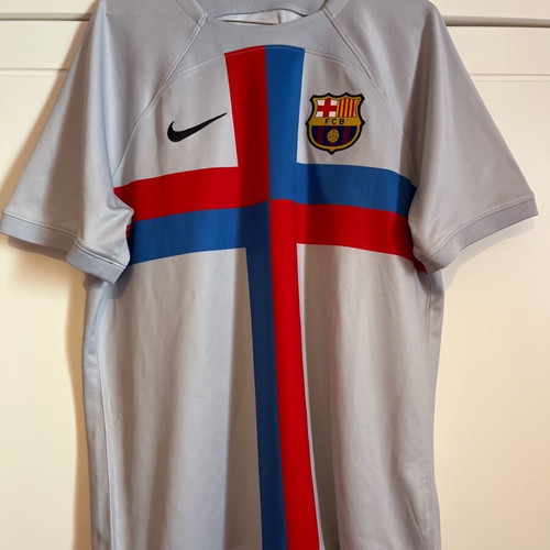 Barcelona Replica Jersey size large used